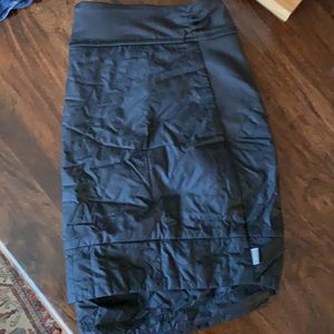 Mountain HardWear women’s quilted XL skirt
